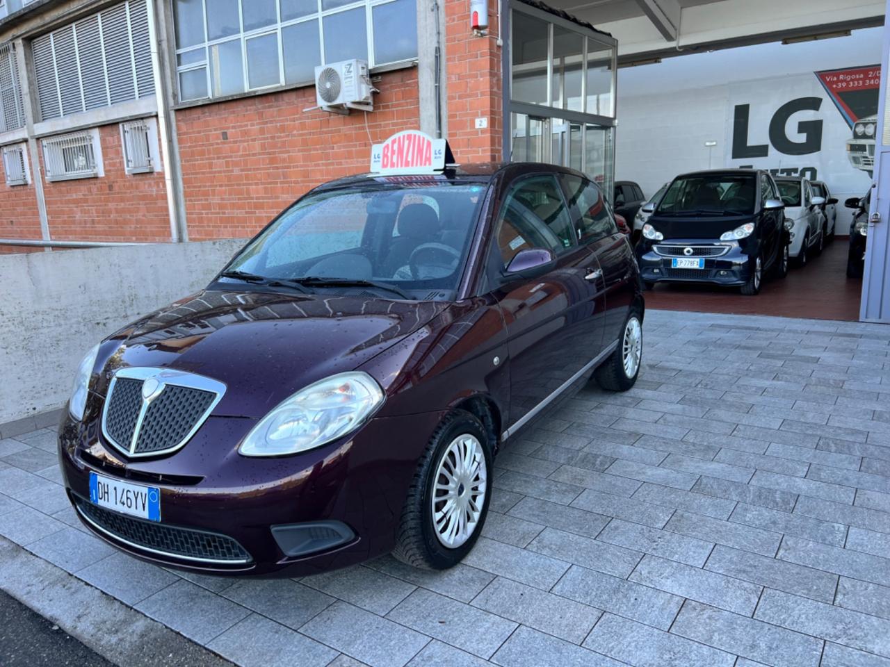 Lancia Ypsilon 1.2 Argento