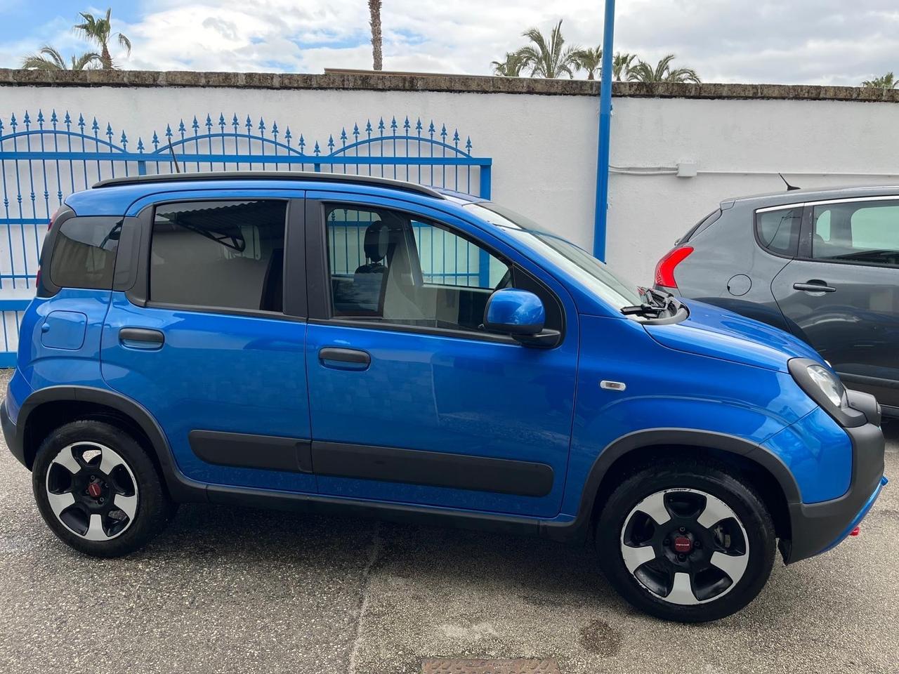Fiat Panda Cross 1.0 fire fly hybrid -12/2023