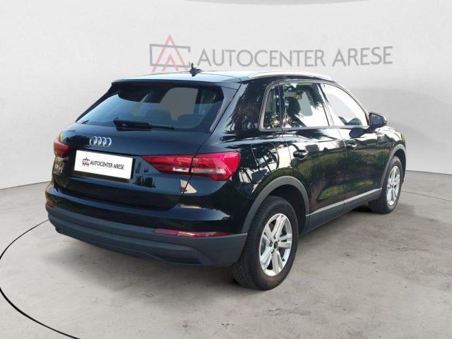 AUDI Q3 45 TFSI e S tronic Business