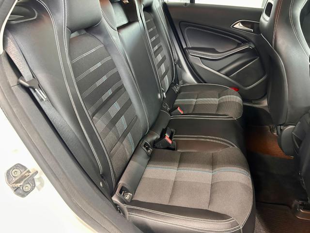 MERCEDES-BENZ CLA 200 d S.W. 4Matic Automatic Premium