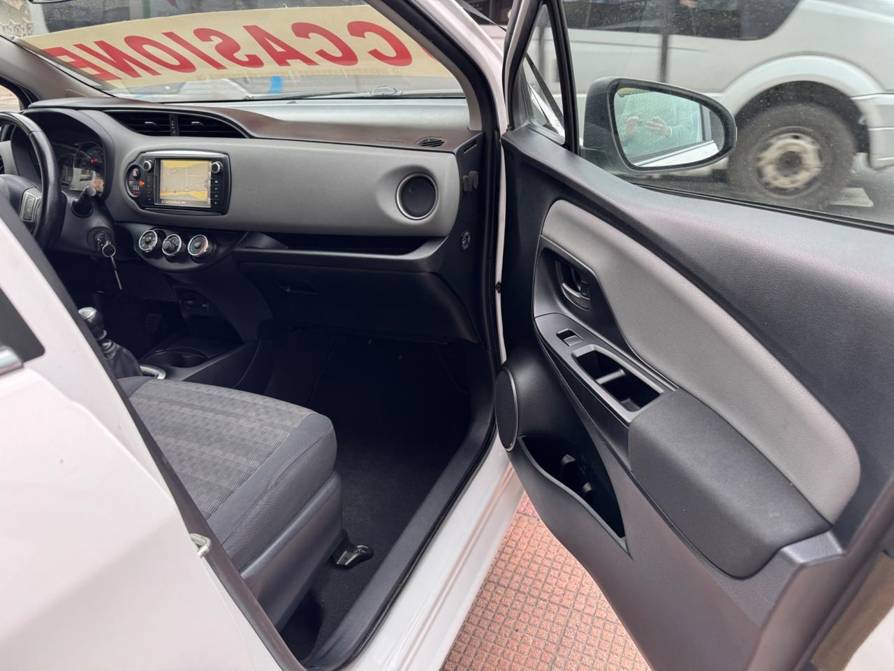 Toyota Yaris 1.4 D-4D 5 porte Lounge