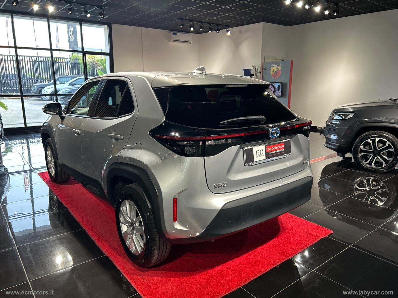 TOYOTA Yaris Cross 1.5 Hybrid 5p. E-CVT Busin.