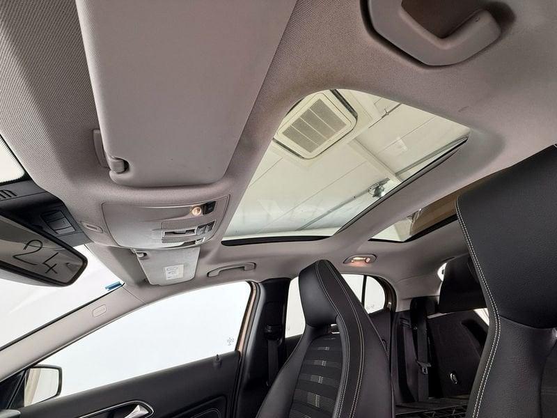 Mercedes-Benz GLA GLA 200 d Automatic 4Matic Premium