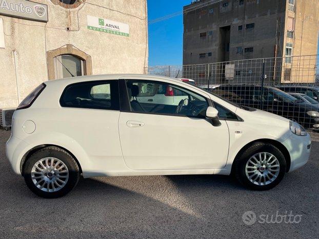 Fiat Punto 1.3 MJT 75CV 3 porte 5 posti OK NEOPATE