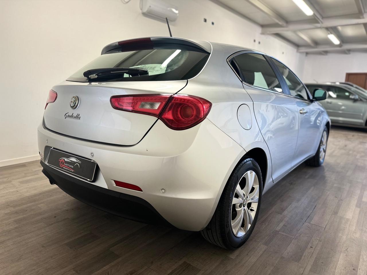 Alfa Romeo Giulietta 1.6 JTDm-2 105 CV Distinctive NEOPATENTATI