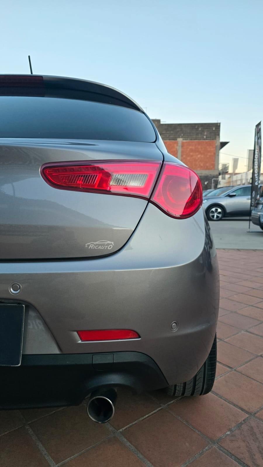 Alfa Romeo Giulietta 2.0 JTDm-2 140 CV Exclusive