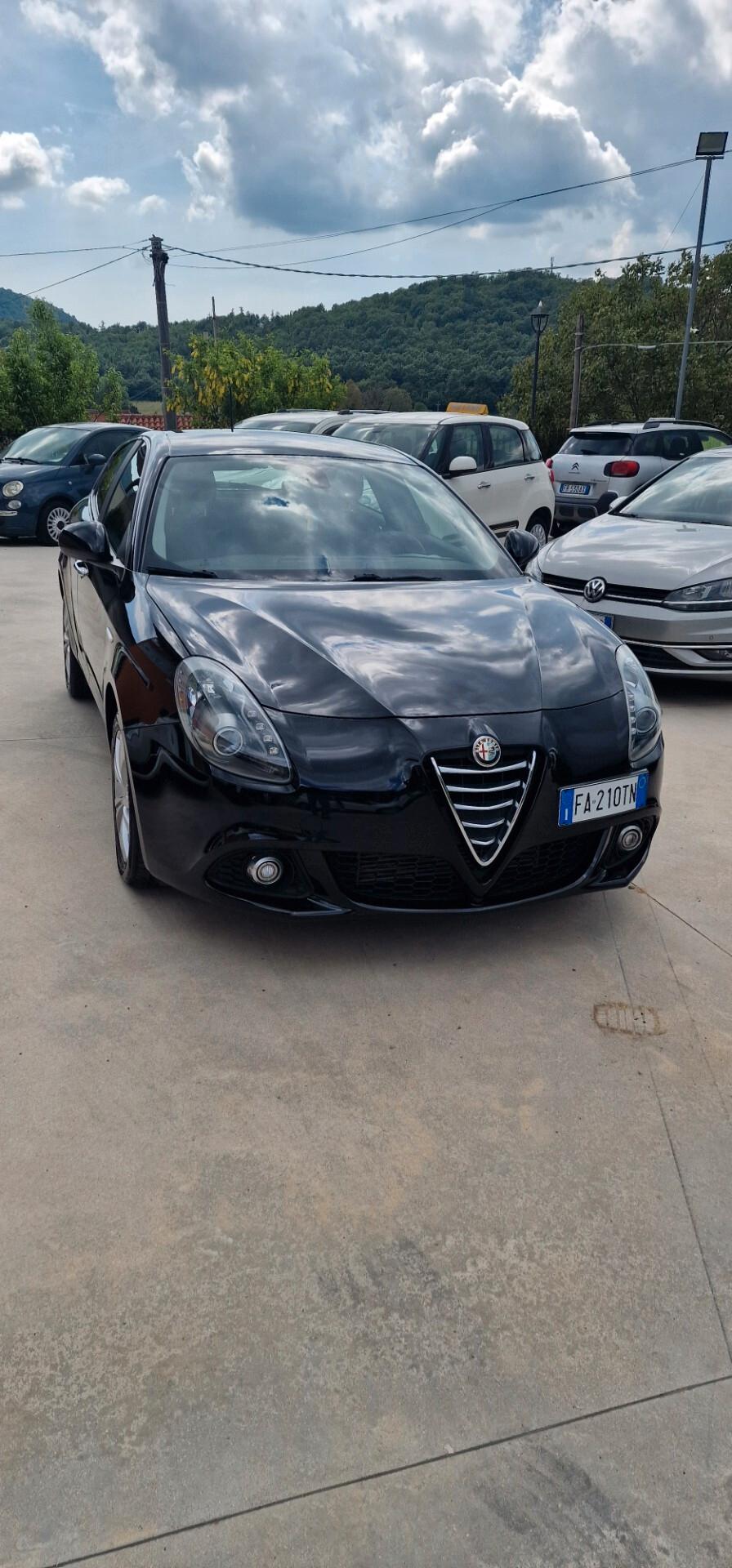 Alfa Romeo Giulietta 1.6 JTDm-2 120 CV Distinctive