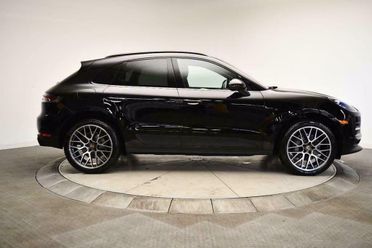 PORSCHE MACAN 2.0 NOLEGGIO LUNGO TERMINE