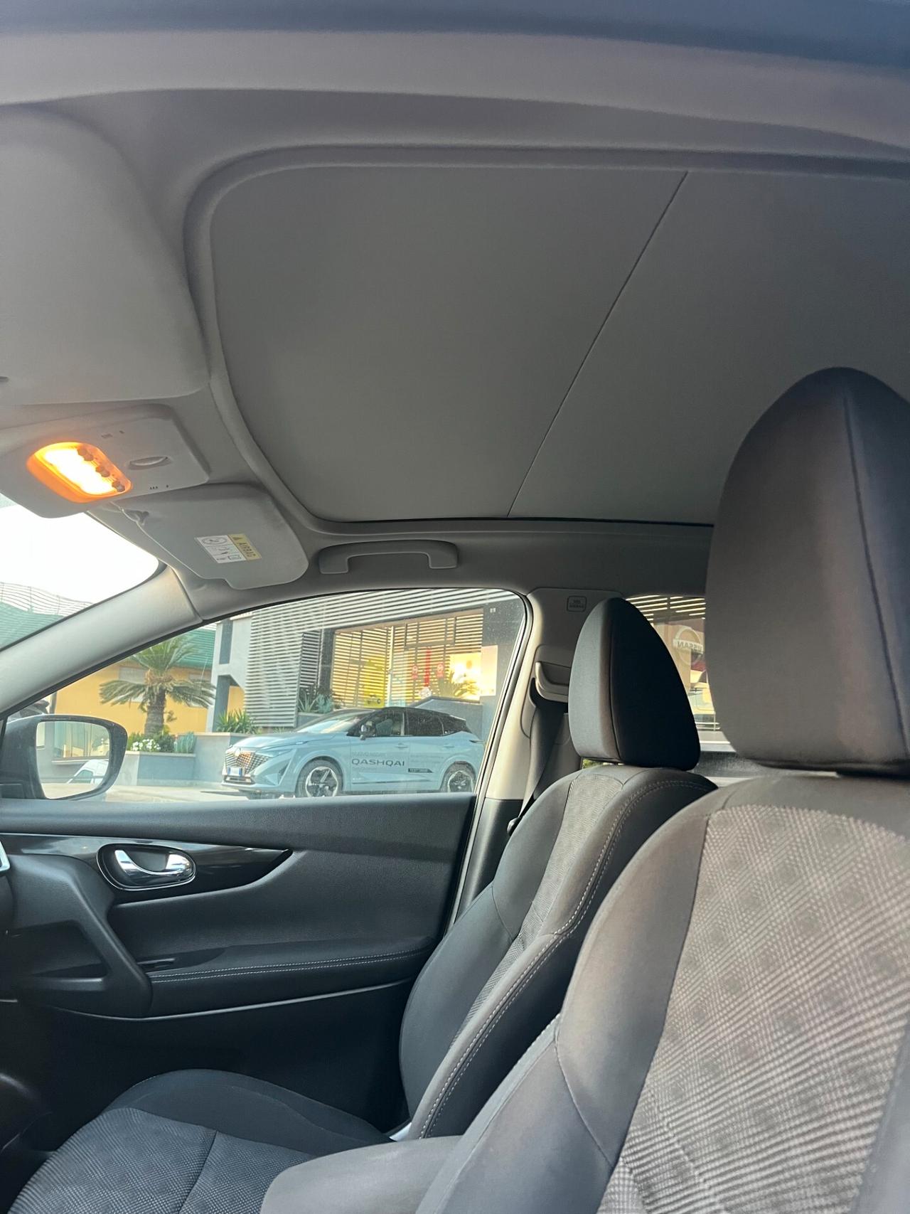 Nissan Qashqai 1.5 dCi N-Connecta