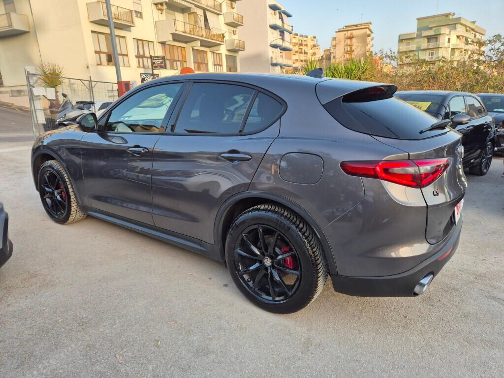 ALFA STELVIO 2.2 d 210CV AT8 Q4 EXECUTIVE FULL