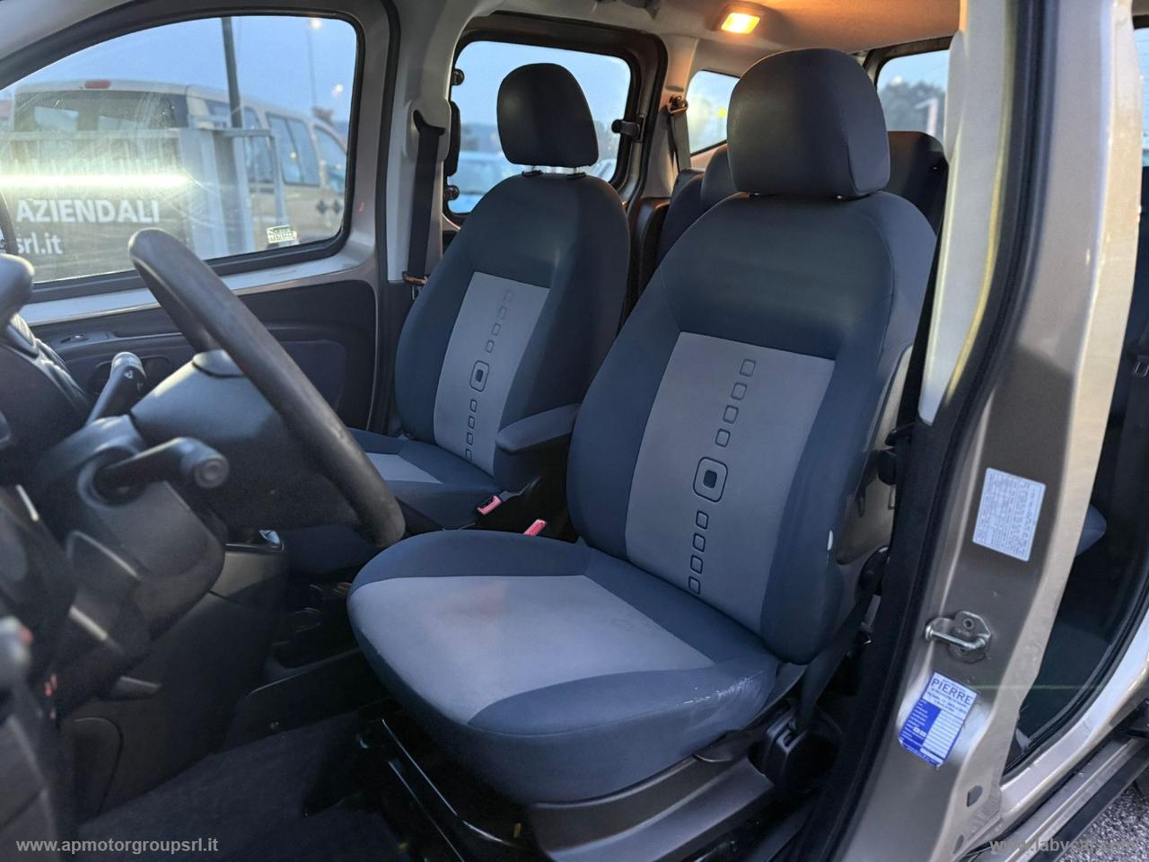 CITROEN Nemo 1.3 HDi 75 S&S Silver COLLECTION