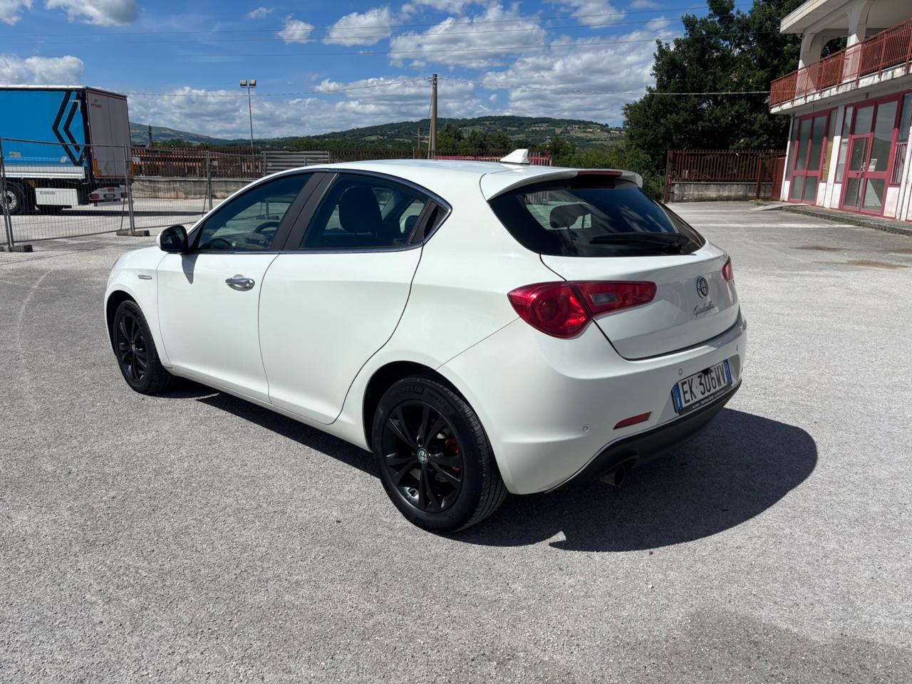 Alfa Romeo Giulietta 1.6 JTDm-2 105 CV Exclusive