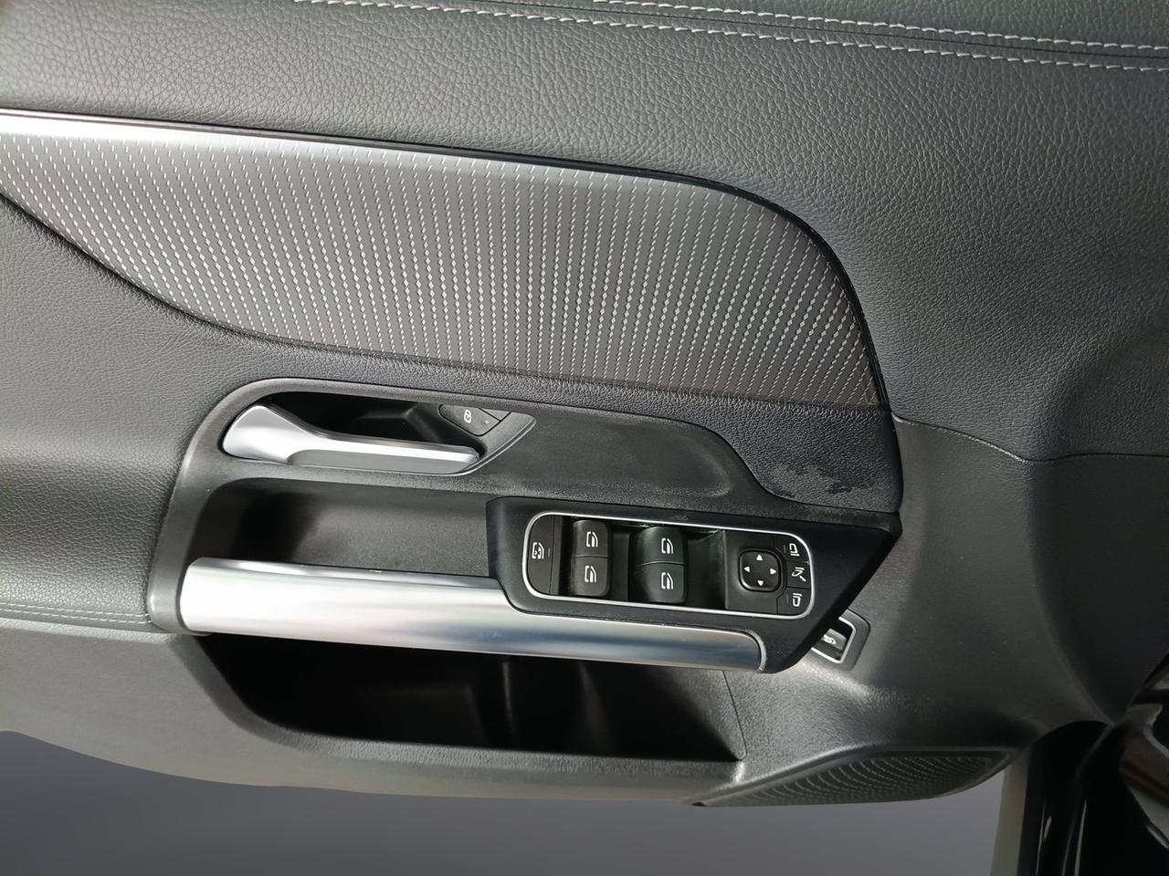 Mercedes-Benz GLA-H247 2020 - GLA 200 d Sport Plus auto