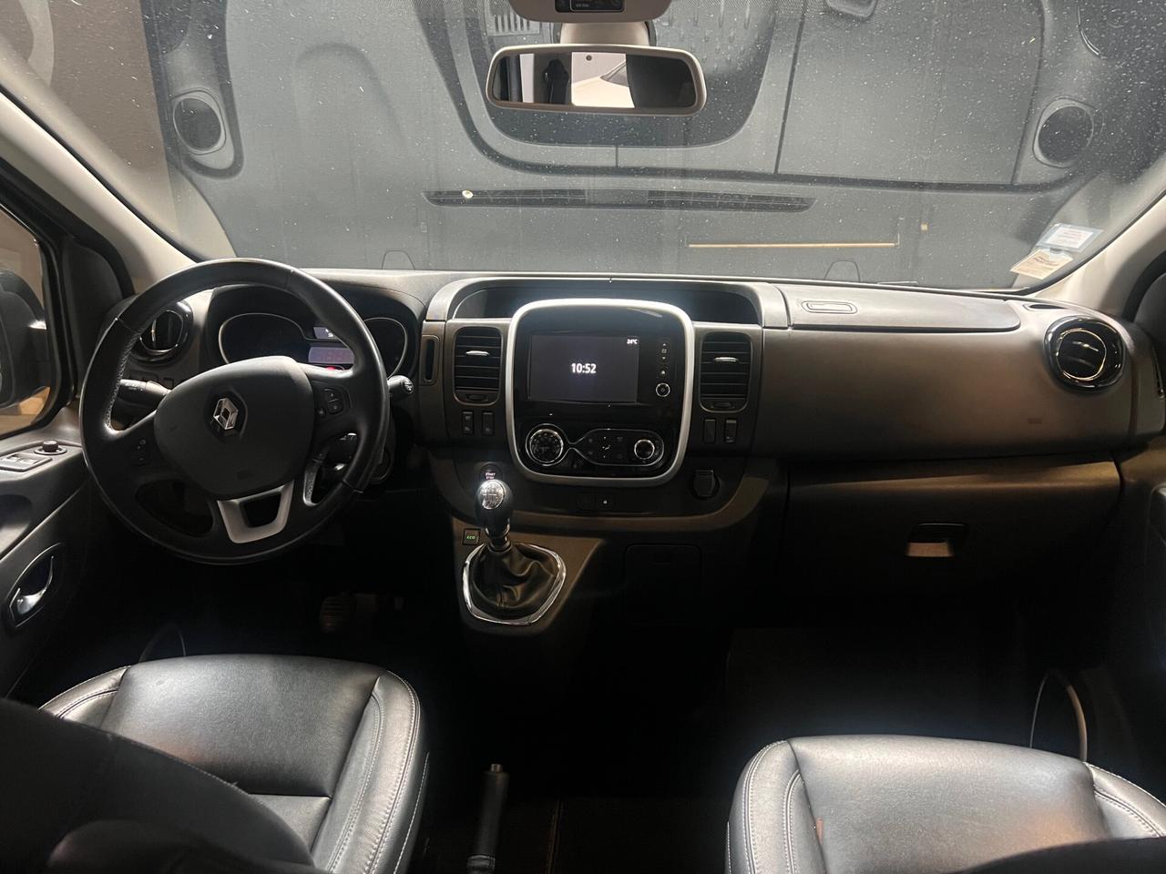 Renault Trafic INTERNI IN PELLE