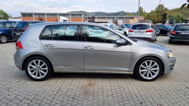 Volkswagen Golf 1.6 tdi Highline 5p