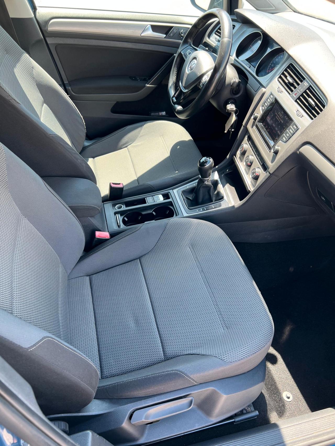 Volkswagen Golf 1.6 TDI VARIANT BUSINES