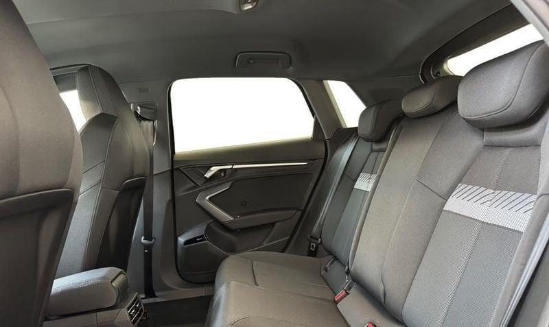 Audi A3 A3 SPB 35 TFSI S tronic S line edition SONOS Cockpit 18"