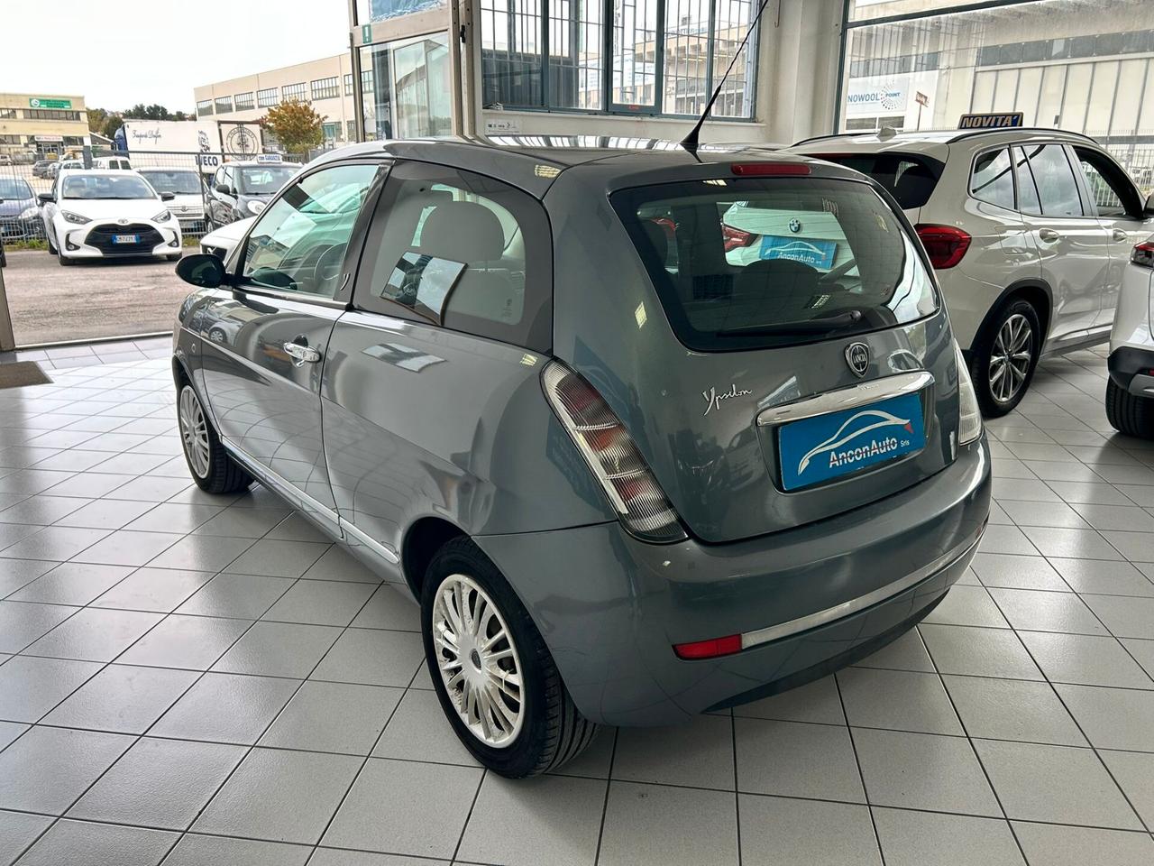 Lancia Ypsilon 1.2B X NEOPATENTATI 2008