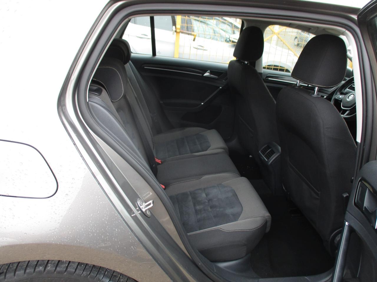 Volkswagen Golf 1.6 TDI 5p. Highline MOLTO BELLA 2014