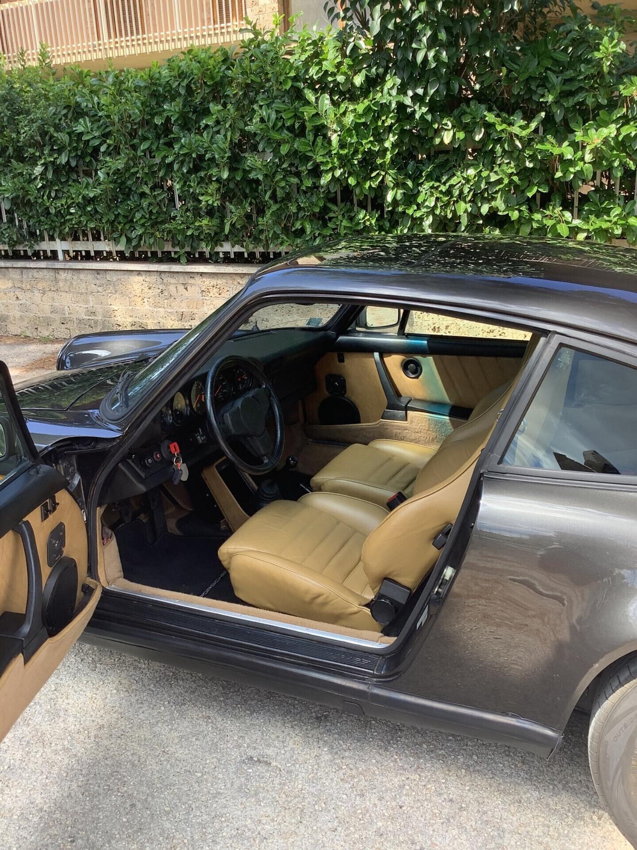 Porsche 911 SC 3.0 Coupé iscritta ASI