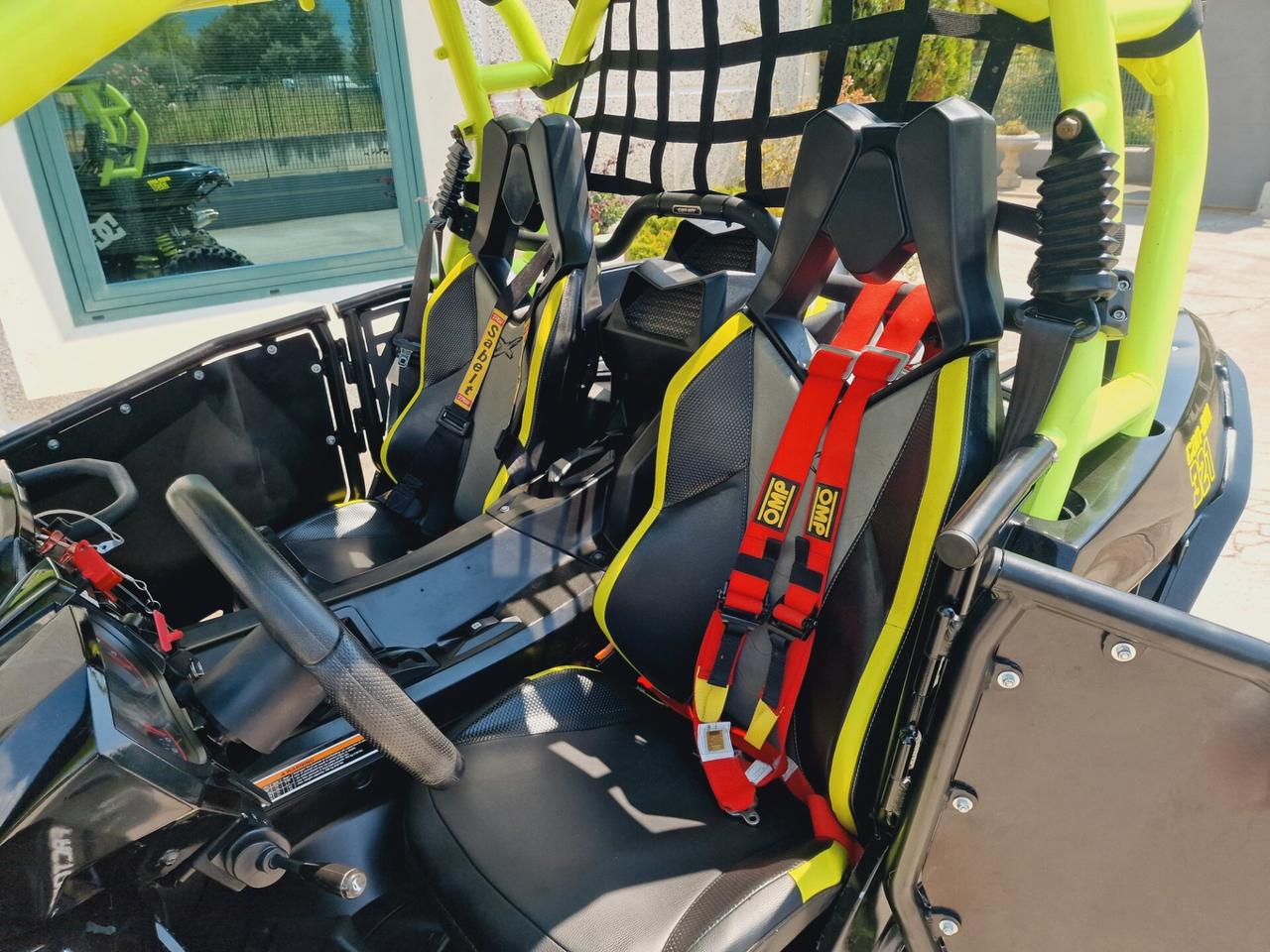 CAN AM MAVERICK TURBO CABINA CHIUSA COMPLETA SCARICHI APERTI