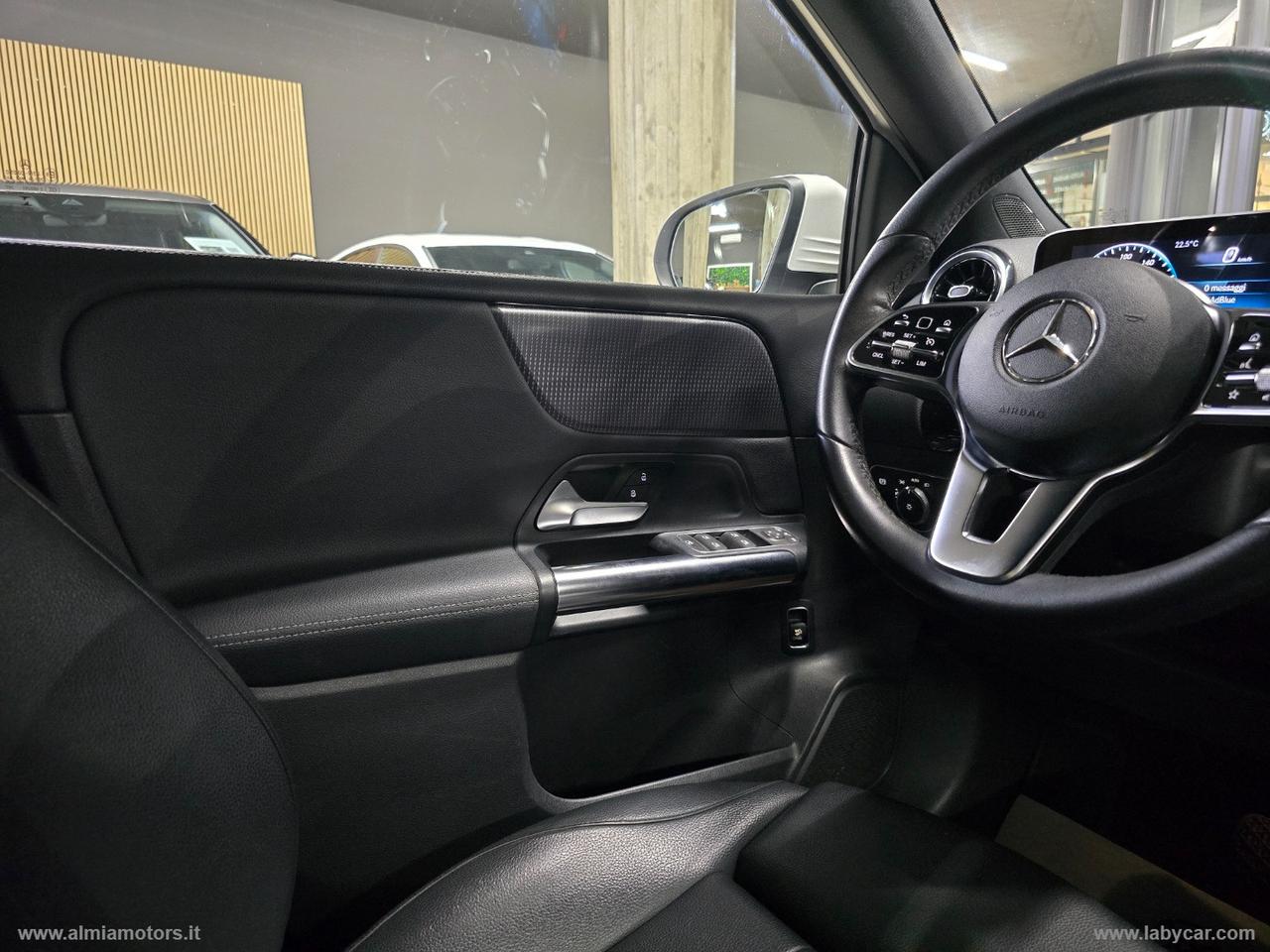 MERCEDES-BENZ B 180 d Automatic Executive