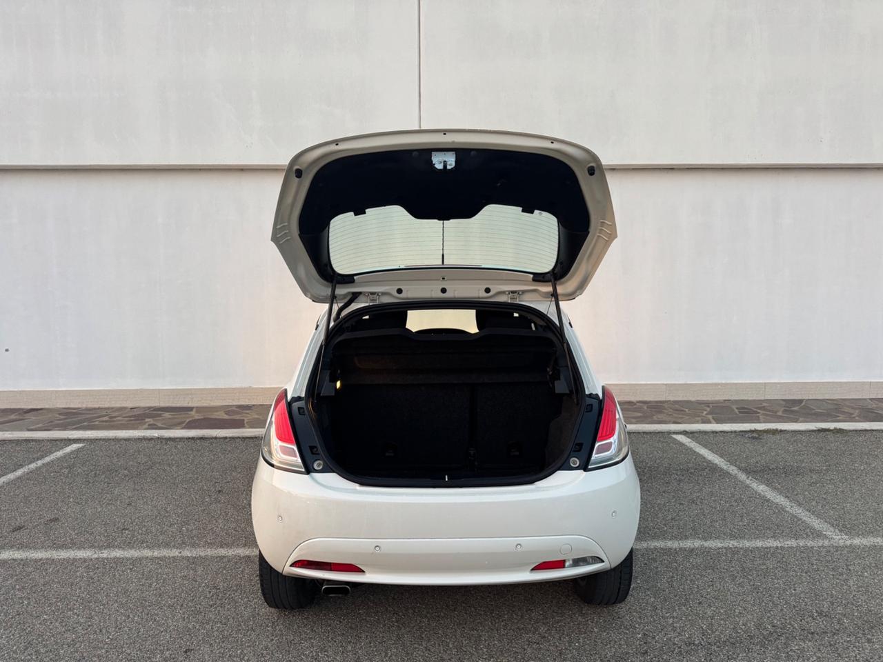 Lancia Ypsilon 1.3 MJT 16V 95 CV 5 porte S&S Gold