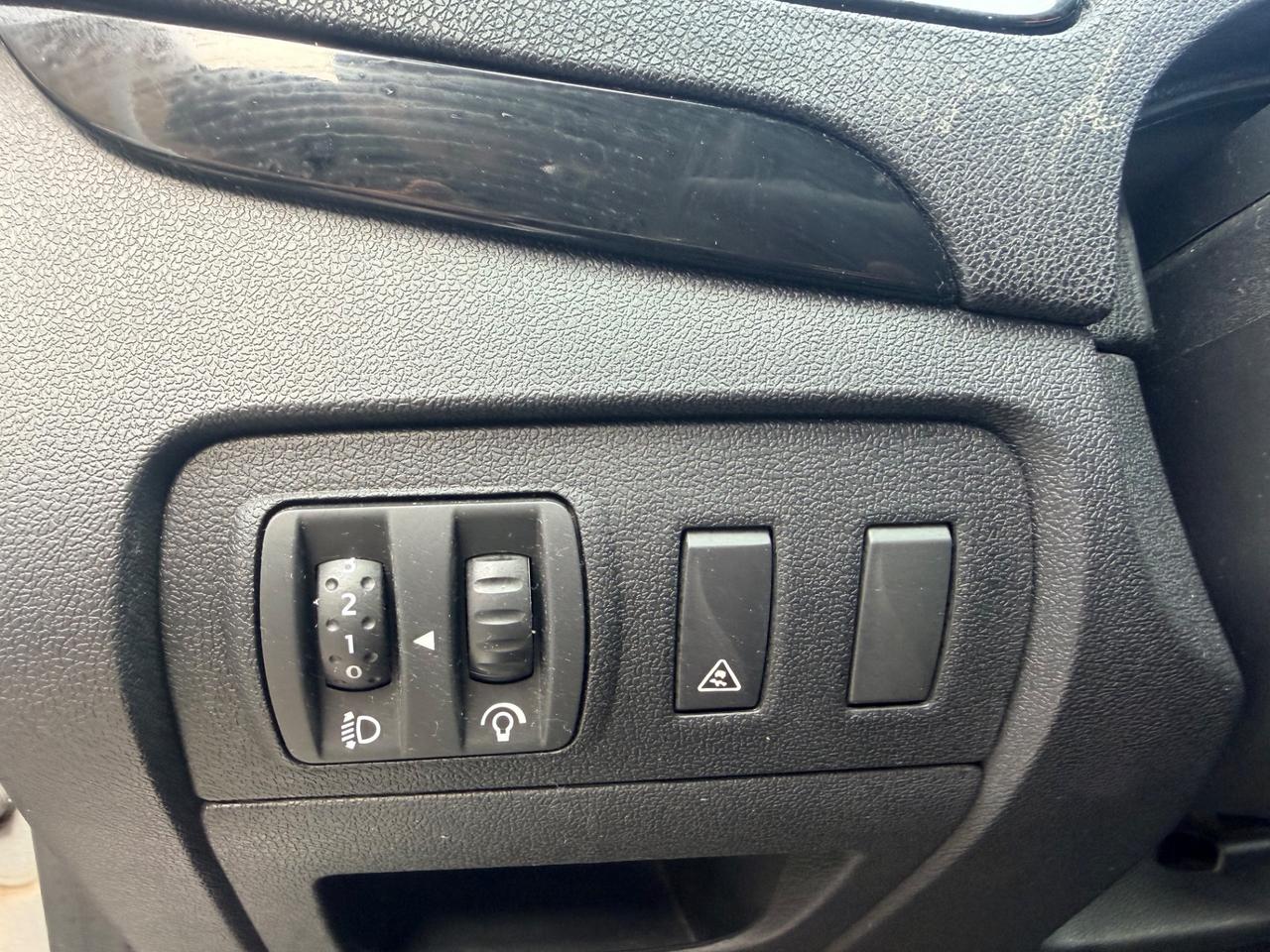 Renault Scenic 1.5 DCI 7 POSTI FULL NAVI