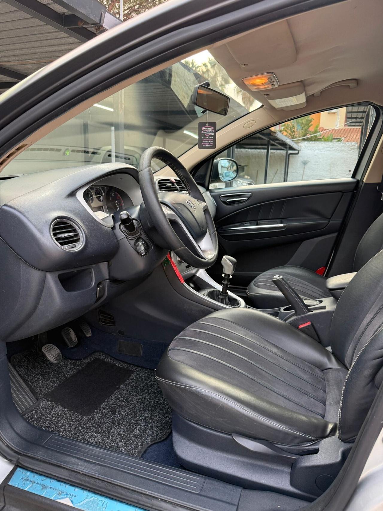 Lancia Delta 1.6 MJT DPF Selectronic Platino