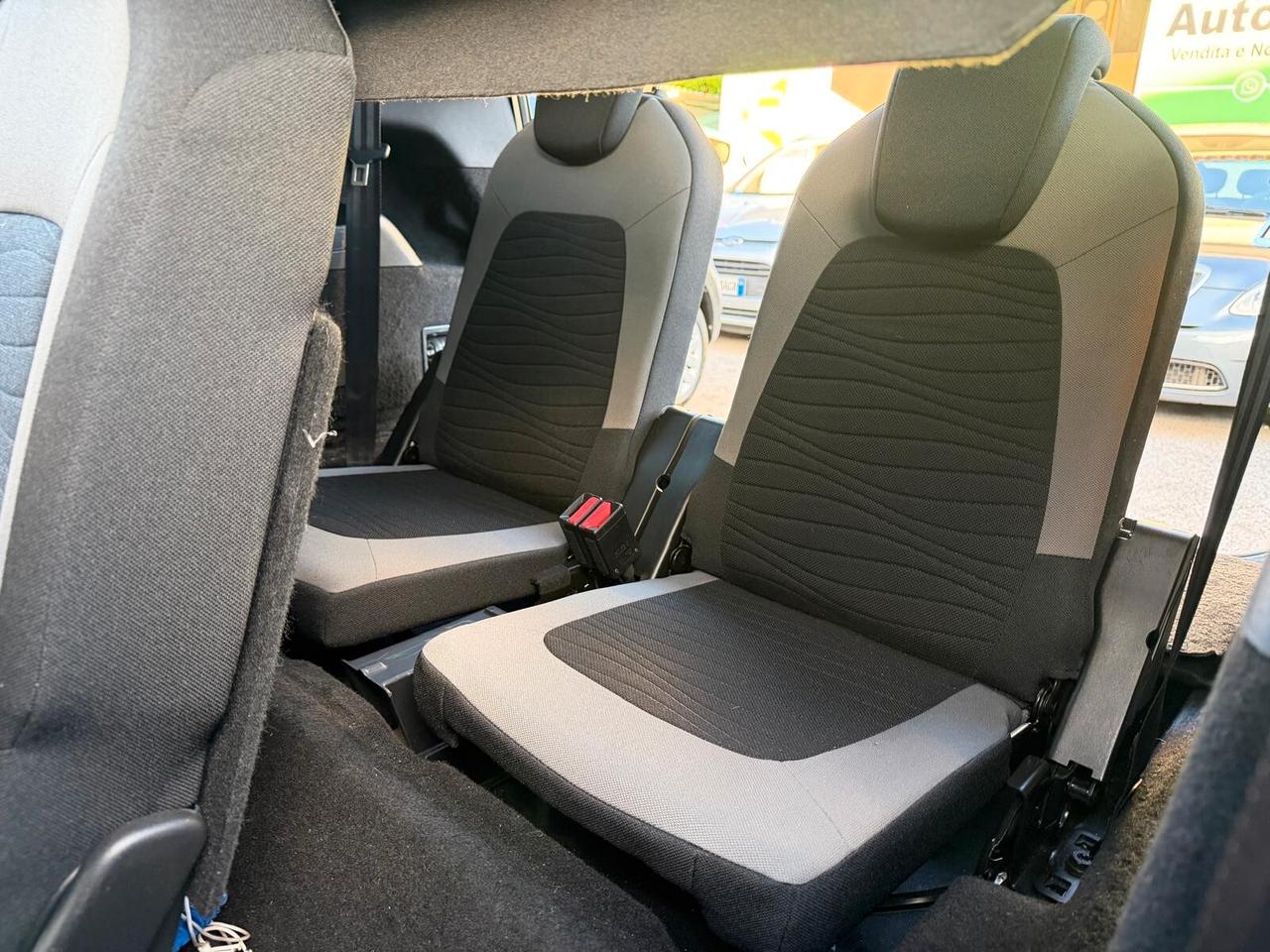 Citroen Grand C4 Picasso 1.6 e-HDi 115 ETG6 Exclusive