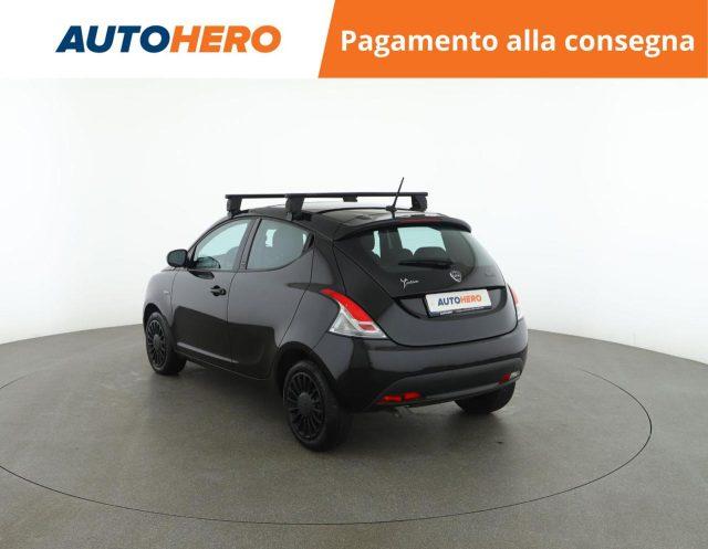 LANCIA Ypsilon 1.0 FireFly 5 porte S&S Hybrid Ecochic Silver