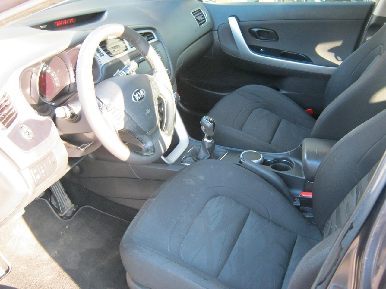 Kia Ceed cee'd 1.6 CRDi 110 CV 5 porte Cool