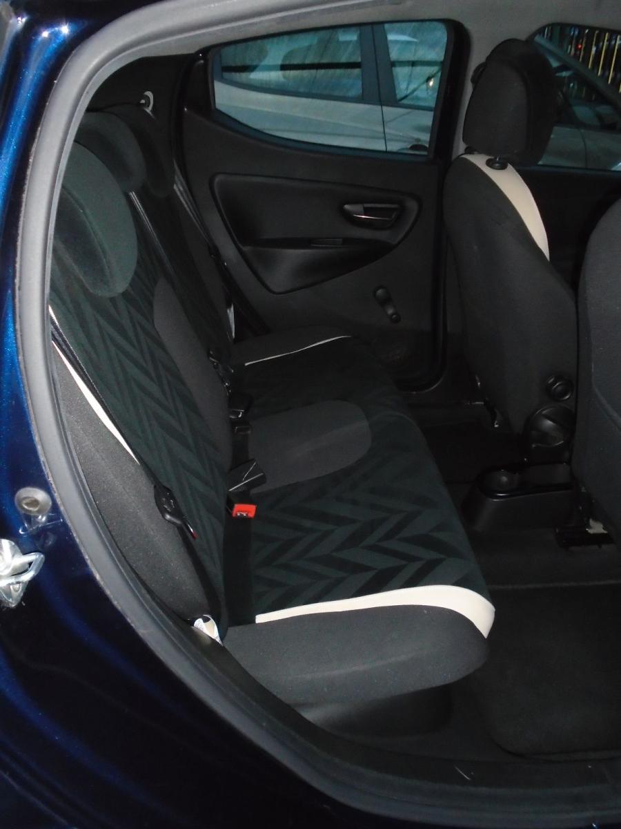 Ypsilon '16 E6 OPEN. EDITION 80000 KM OK NEOP.