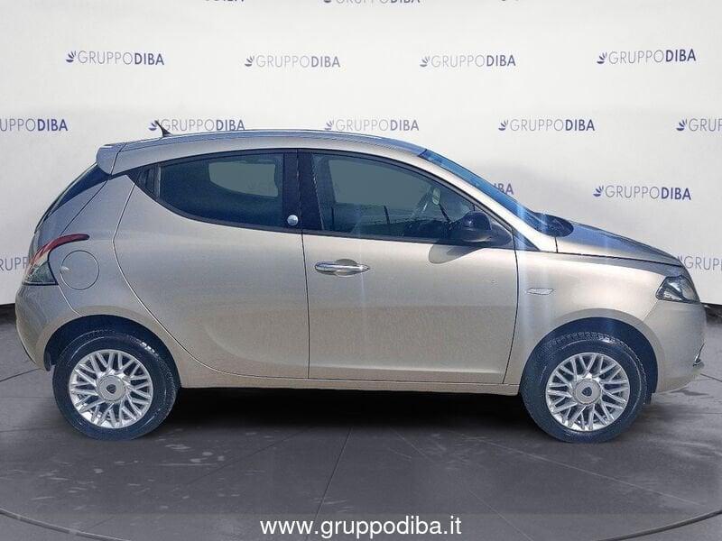 Lancia Ypsilon III 2011 Benzina 0.9 t.air Gold ecochic metano 80cv E5+