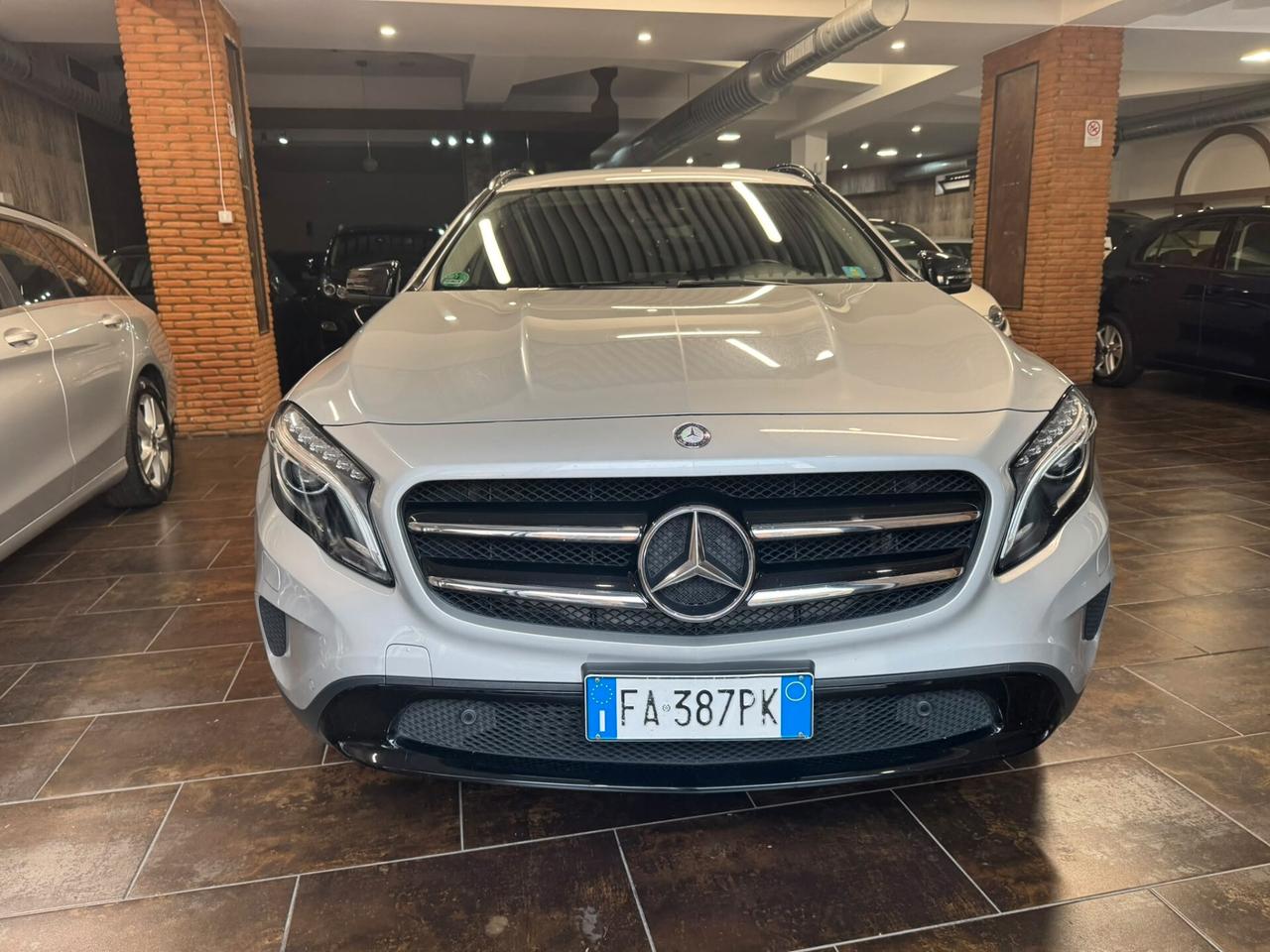 Mercedes-benz GLA 200 d Automatic 4Matic Premium