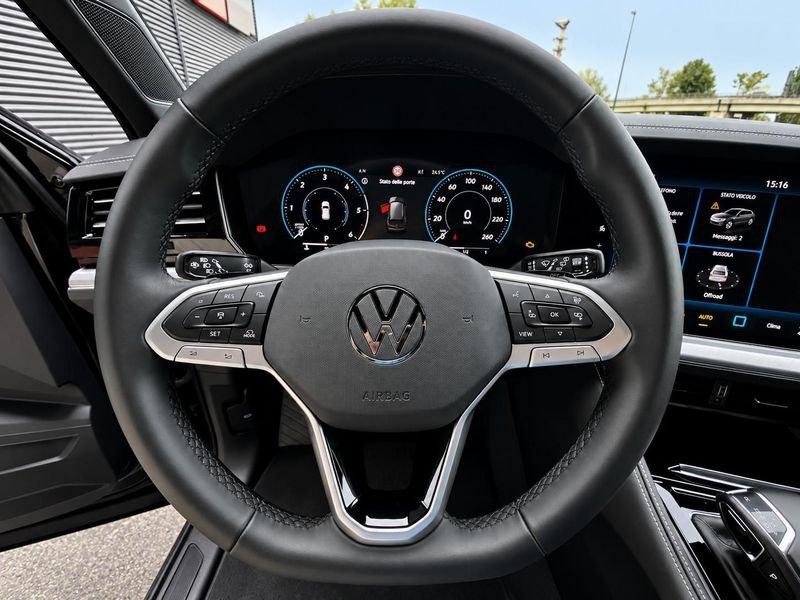 Volkswagen Touareg 3.0 V6 TDI scr Elegance autom. 231 CV