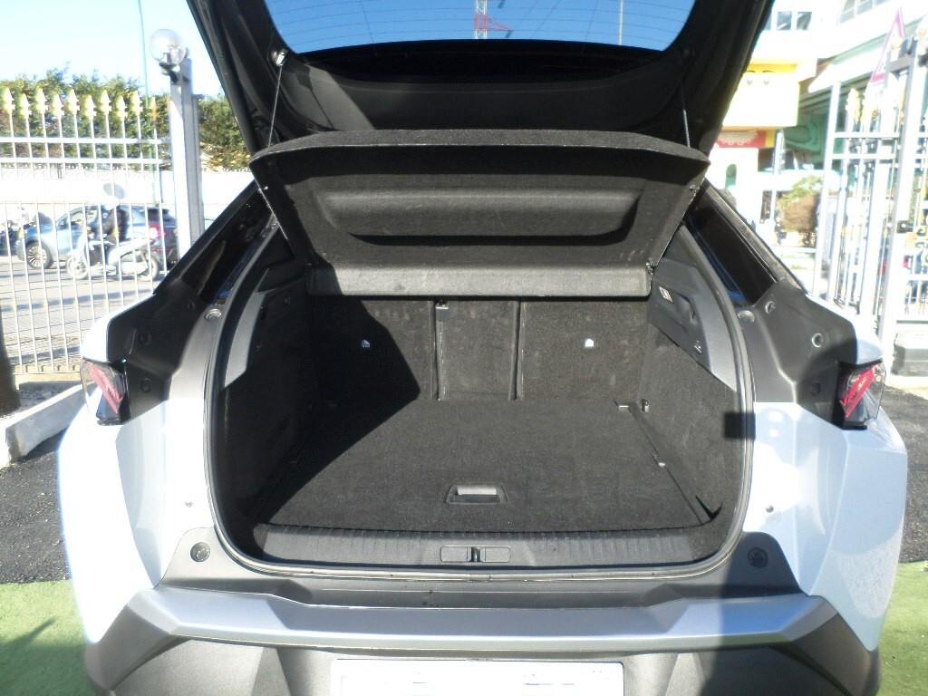 Peugeot 3008 Hybrid 136 e-DCS6 GT