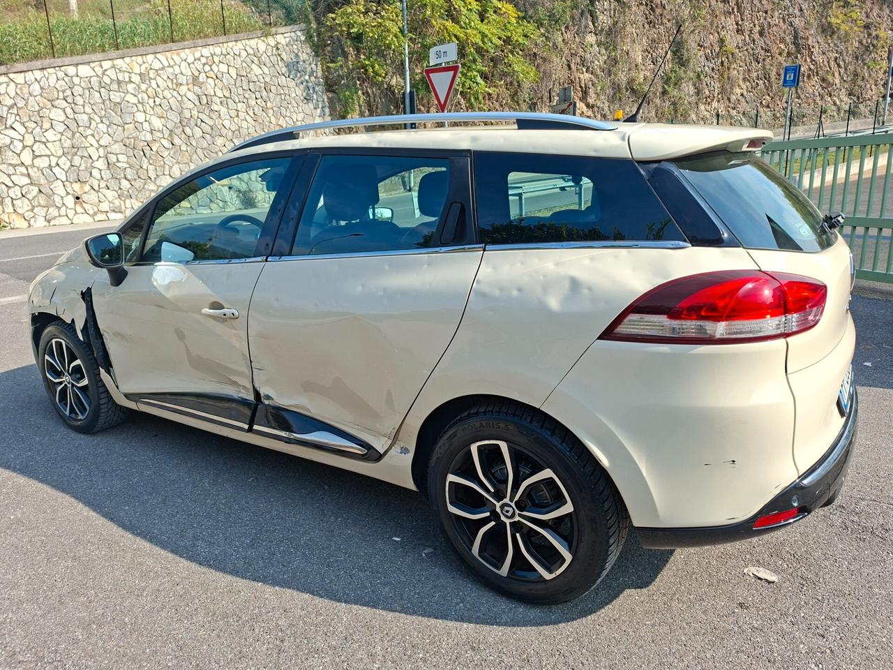 Renault Clio 1.5 DCI / CARROZZERIA DA RIVEDERE