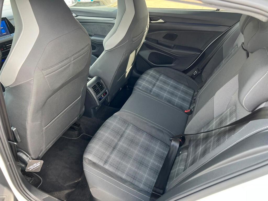 Volkswagen Golf 2.0 TDI DSG GTD