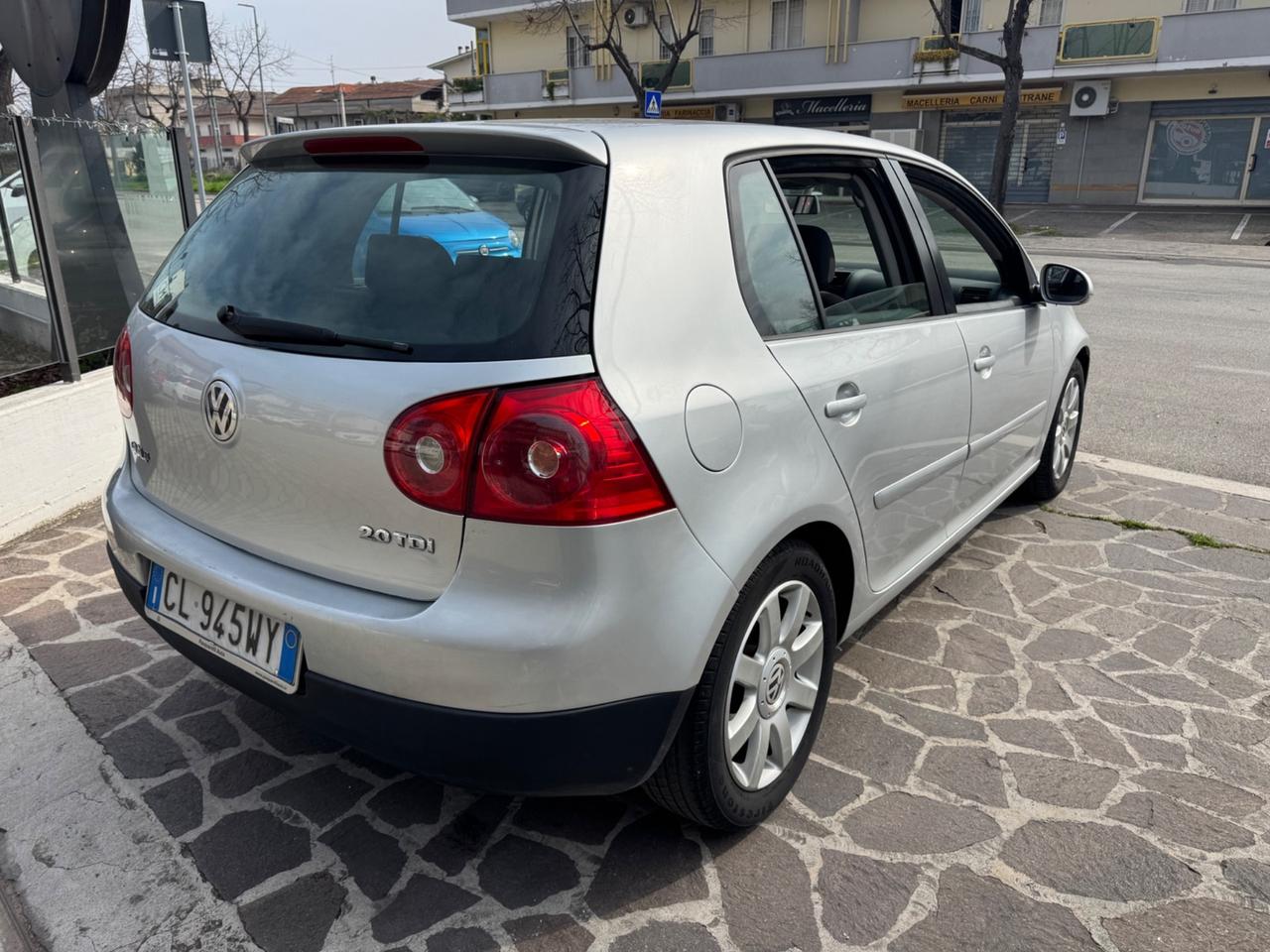 Volkswagen Golf 2.0 16V TDI 5p. Sportline