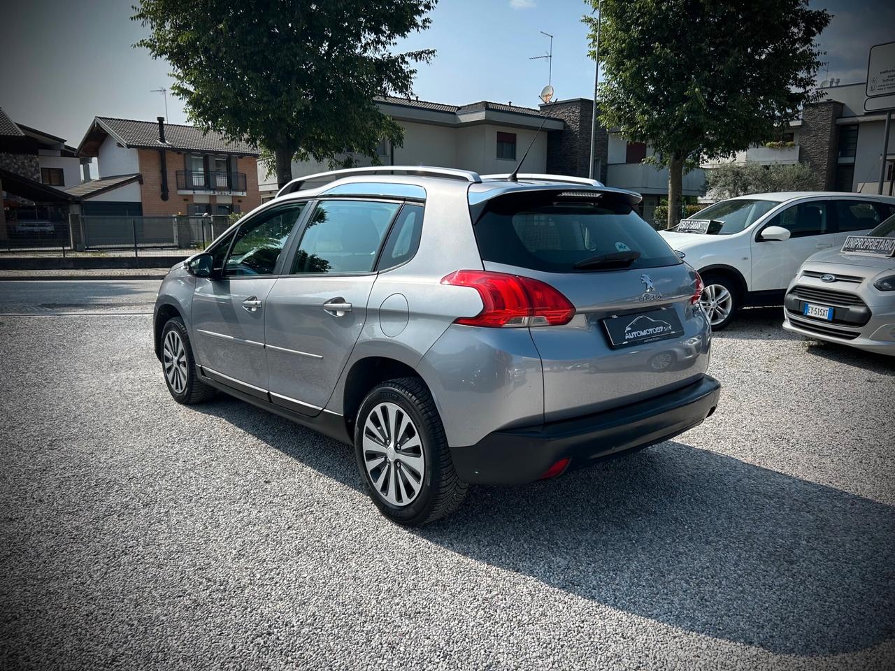 Peugeot 2008 1.6 e-HDi 92 CV - AUTOMATICA