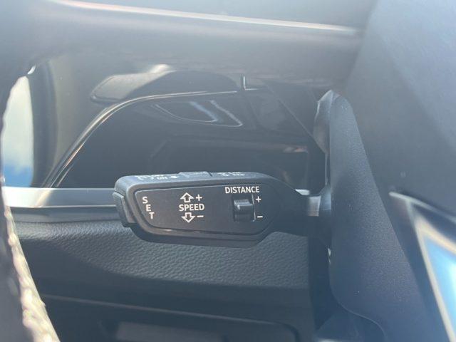 AUDI Q3 35 TDI quattro S tronic Business - IVA ESPOSTA