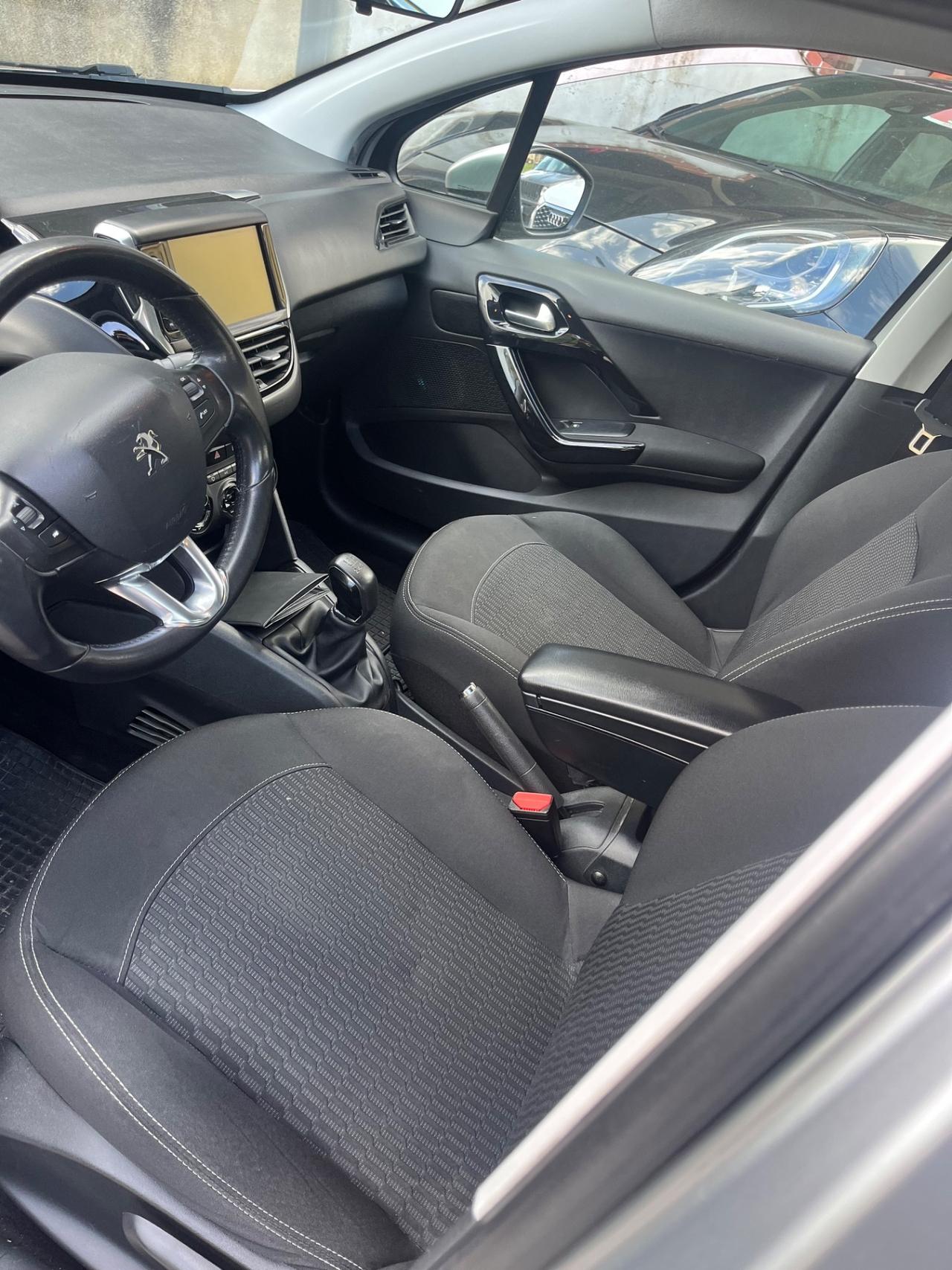Peugeot 208 BlueHDi 75 5 porte Allure
