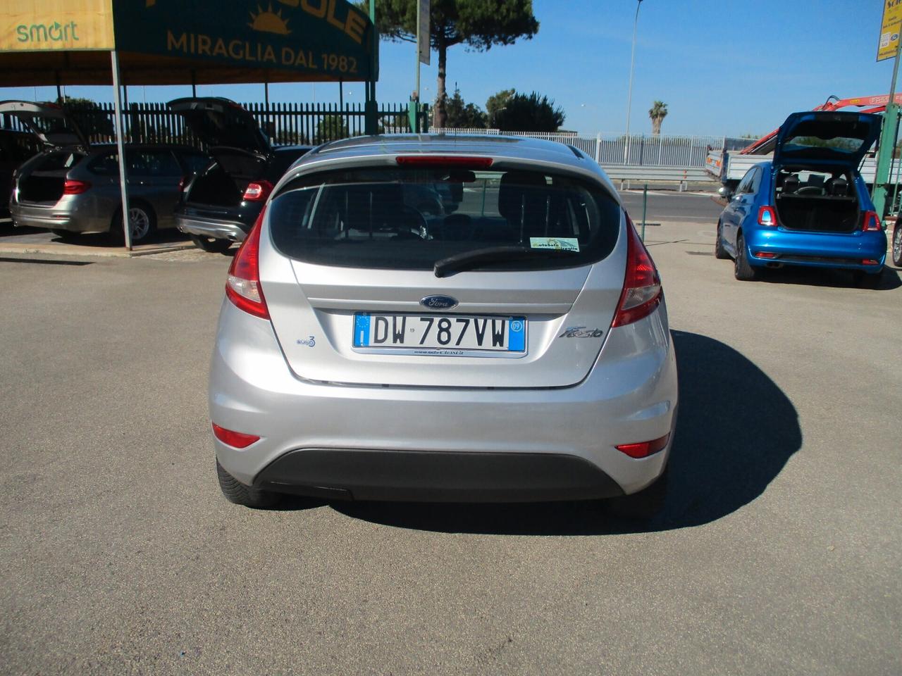 FORD FIESTA 1.4 16V GPL DI SERIE 102000 KM CERTIFICATI