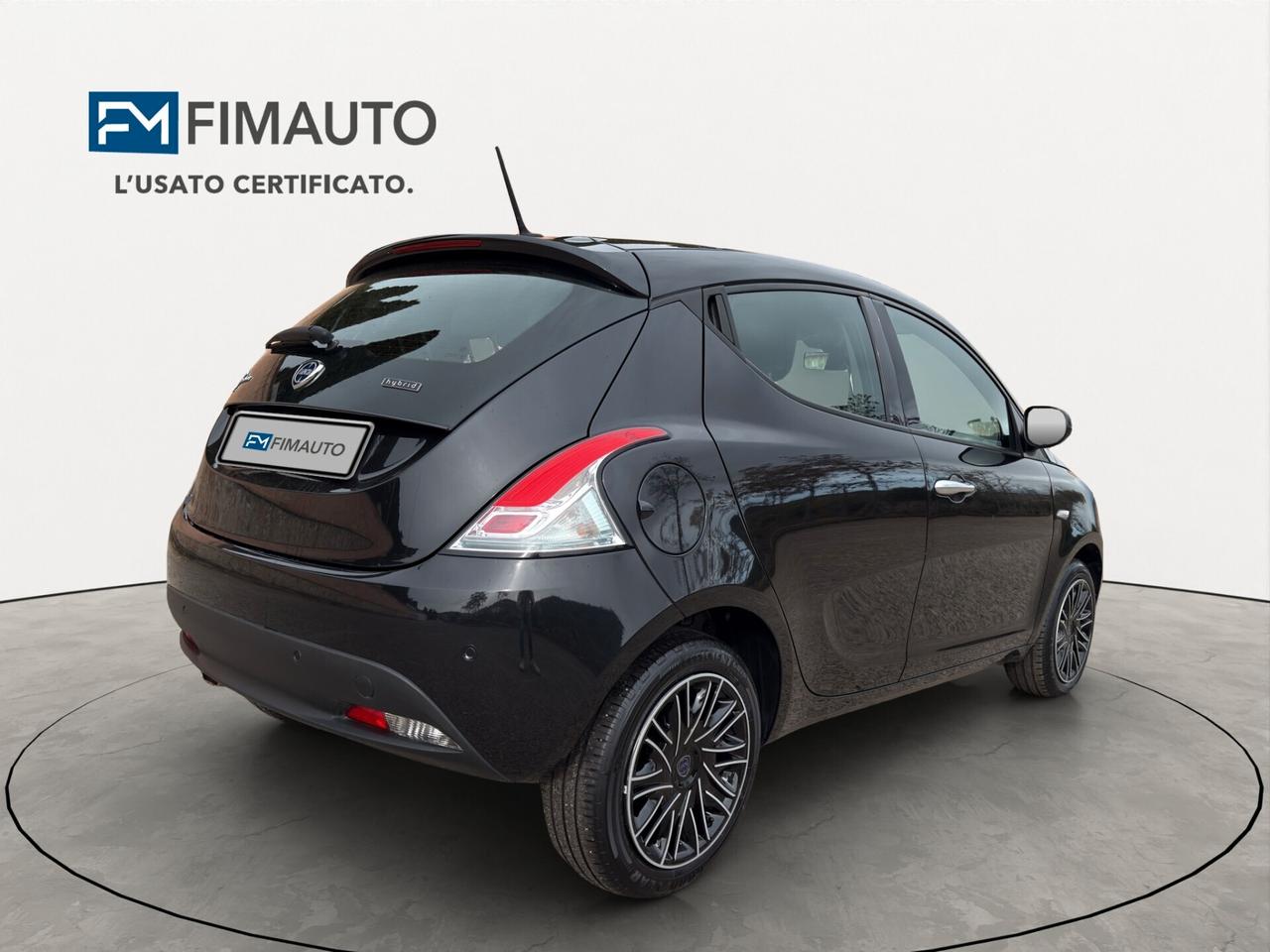 Lancia Ypsilon 1.0 FireFly 5 porte Hybrid Gold - 2023