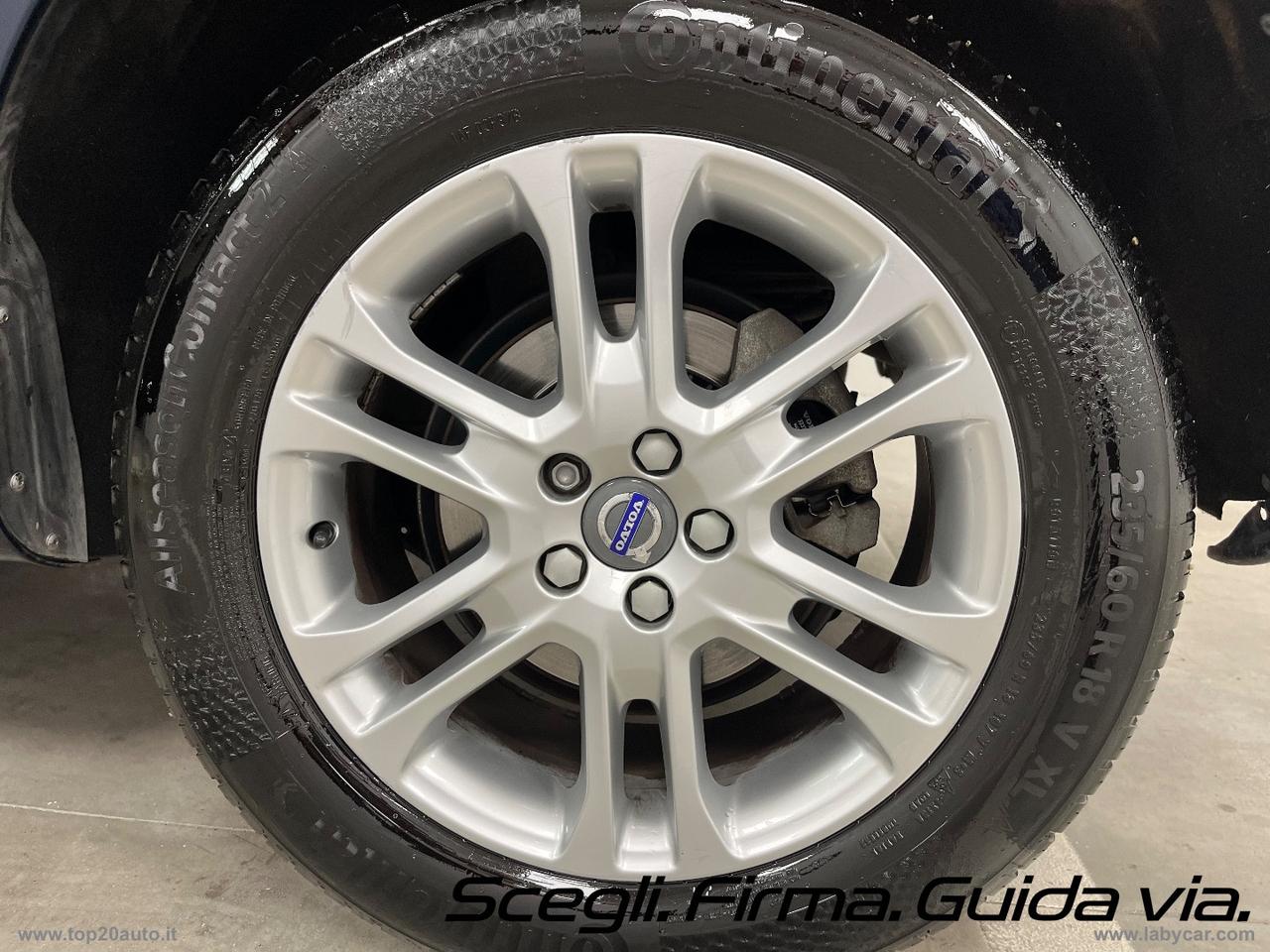 VOLVO XC60 D4 Summum|TETTO APRIBILE|PELLE|SEDILI RISC.