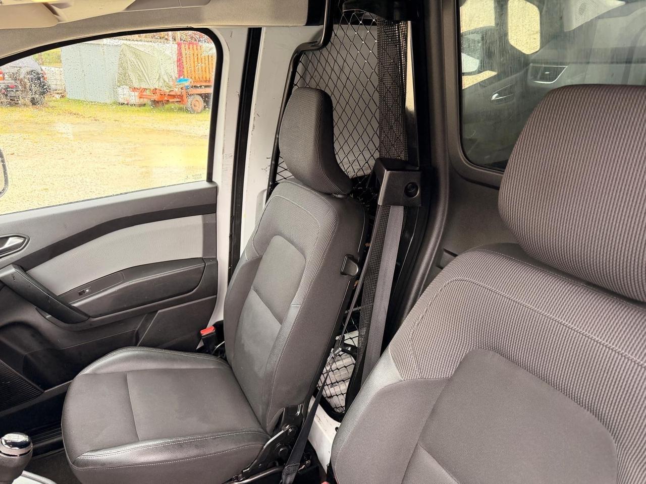Renault Kangoo 1.5 Blue dCi 95CV PC-TN Van