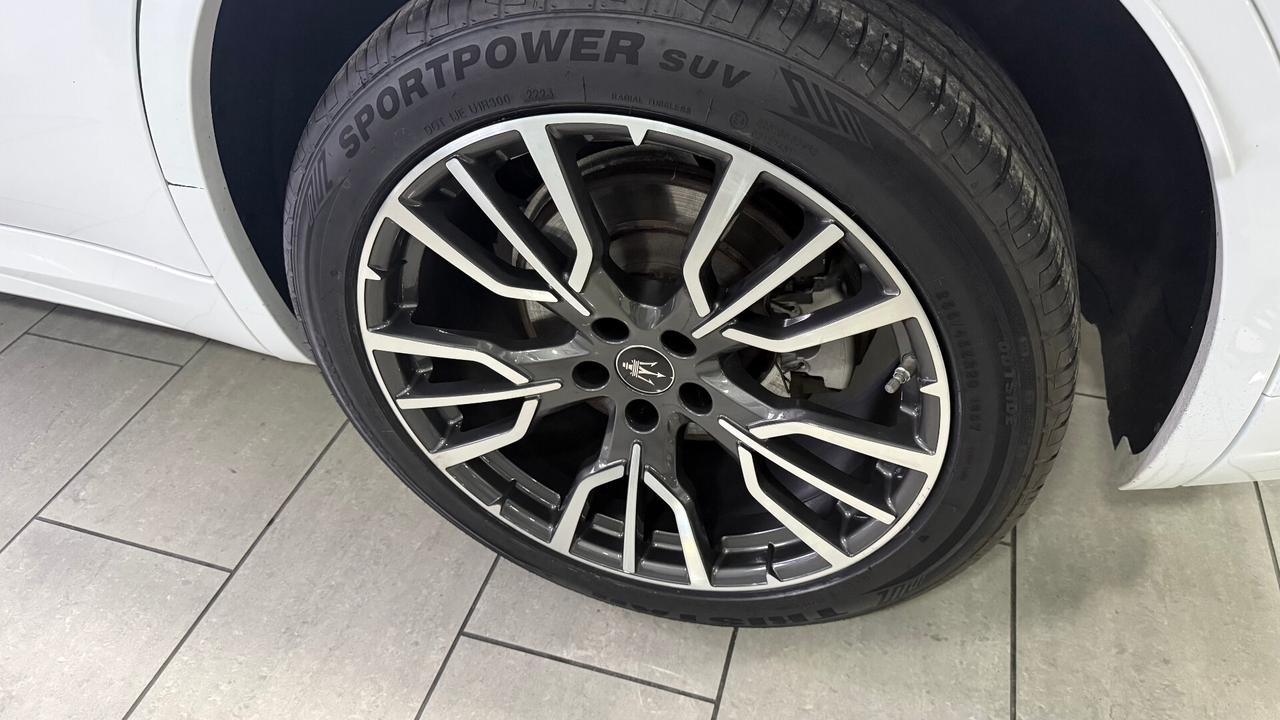 Maserati Grecale MHEV 300 CV AWD GT