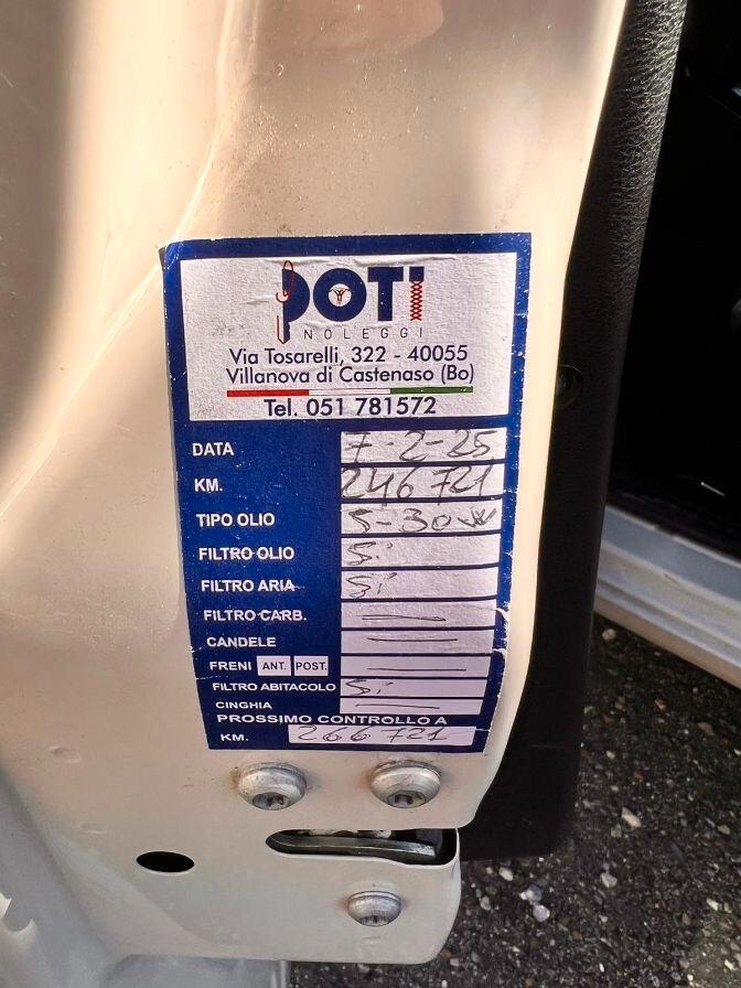 Lancia Ypsilon 0.9 TwinAir 85 CV 5 porte Metano Ecochic Gold