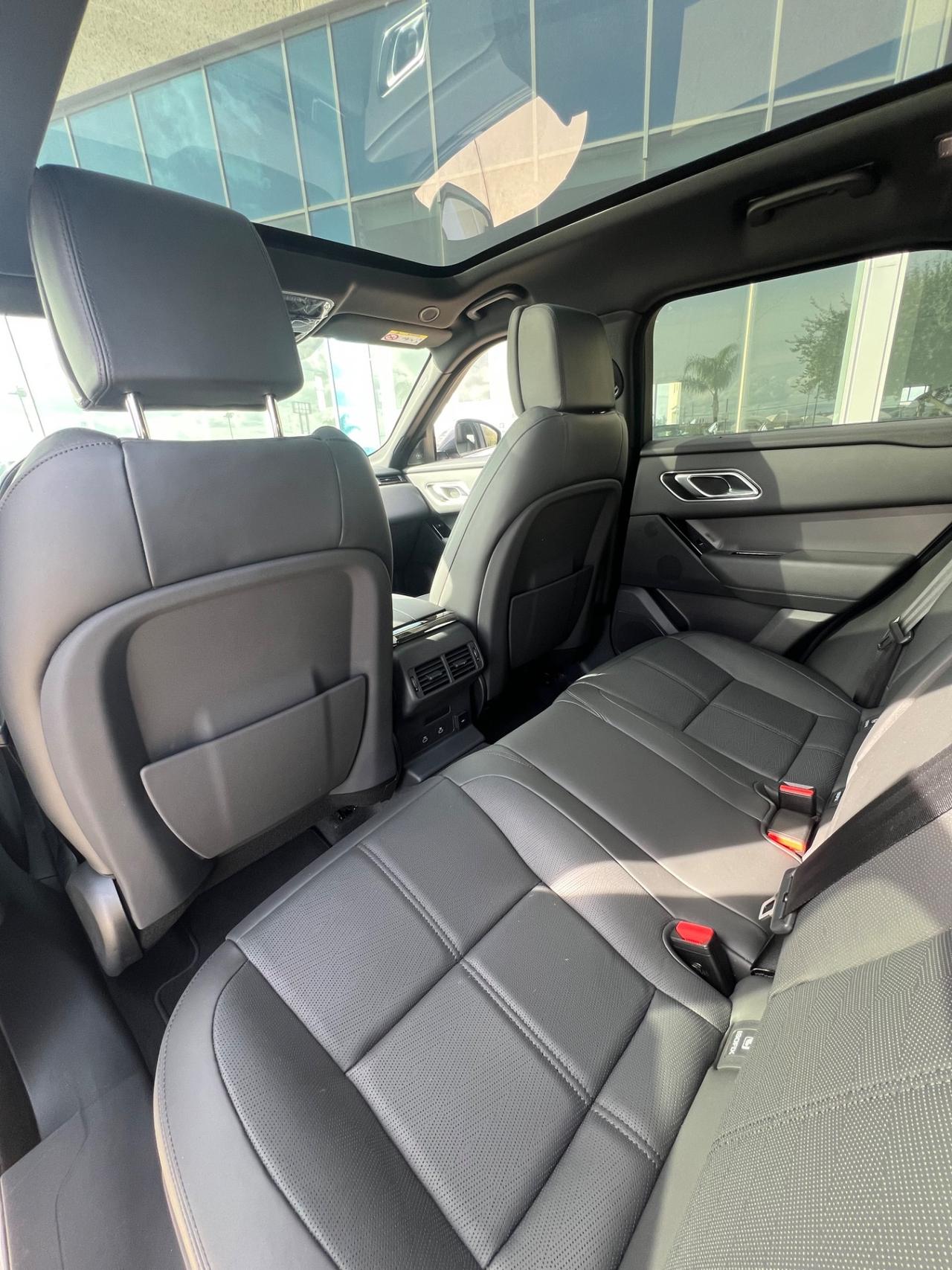 Range Rover Velar phev Dynamic SE offerta T-Stock prezzo imperdibile